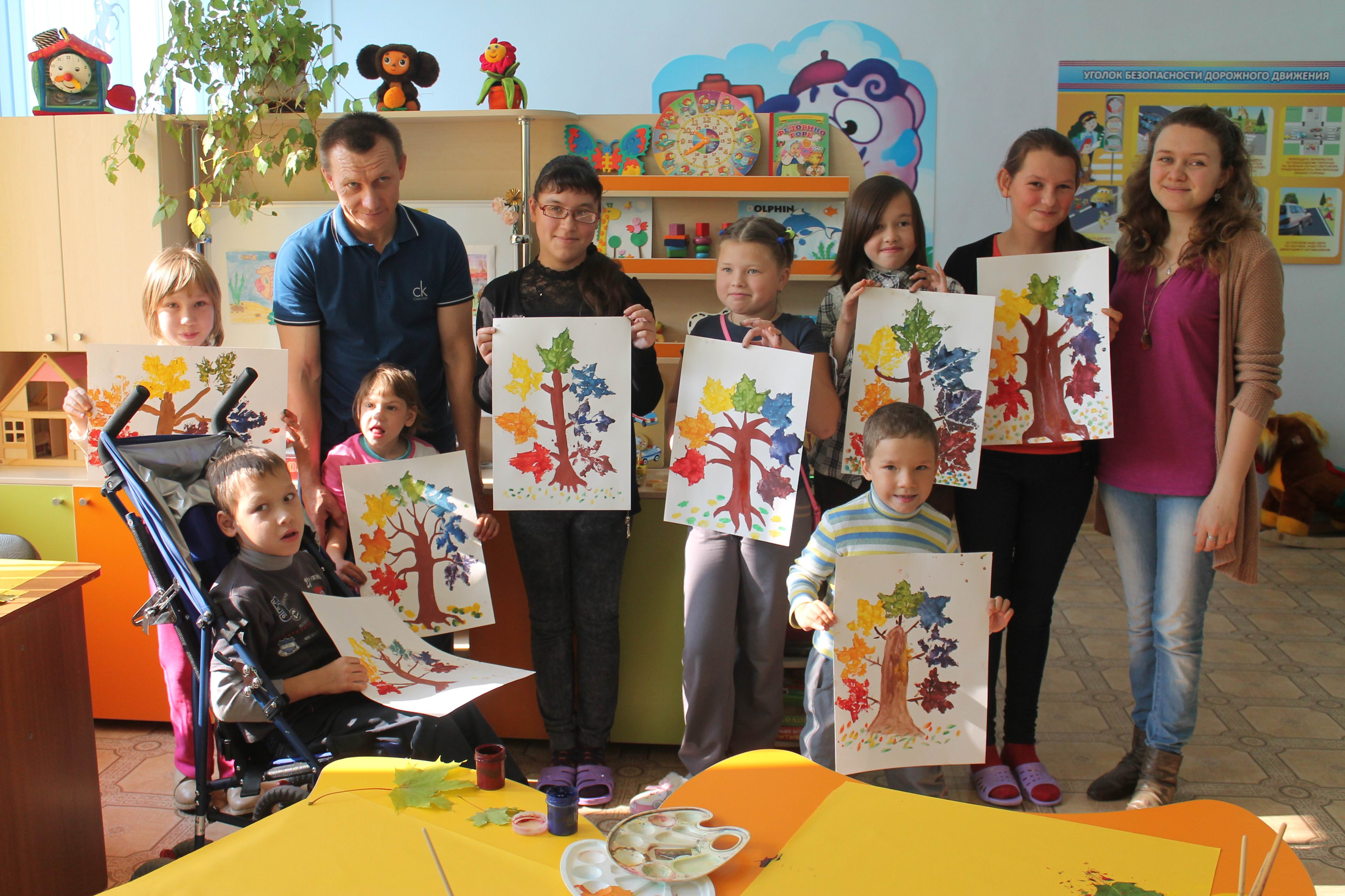 День искусства в средней. Детские творческие проекты. Детская выставка в ДОУ. Творческие работы детей. Изо для детей.